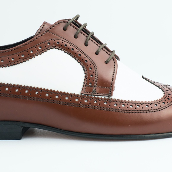 Brentano Matte Brown and White Spectator Wingtip Lace Up Tuxedos Shoes - Picture 3 of 3